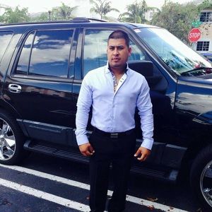 Meet your Posher, Edgardo